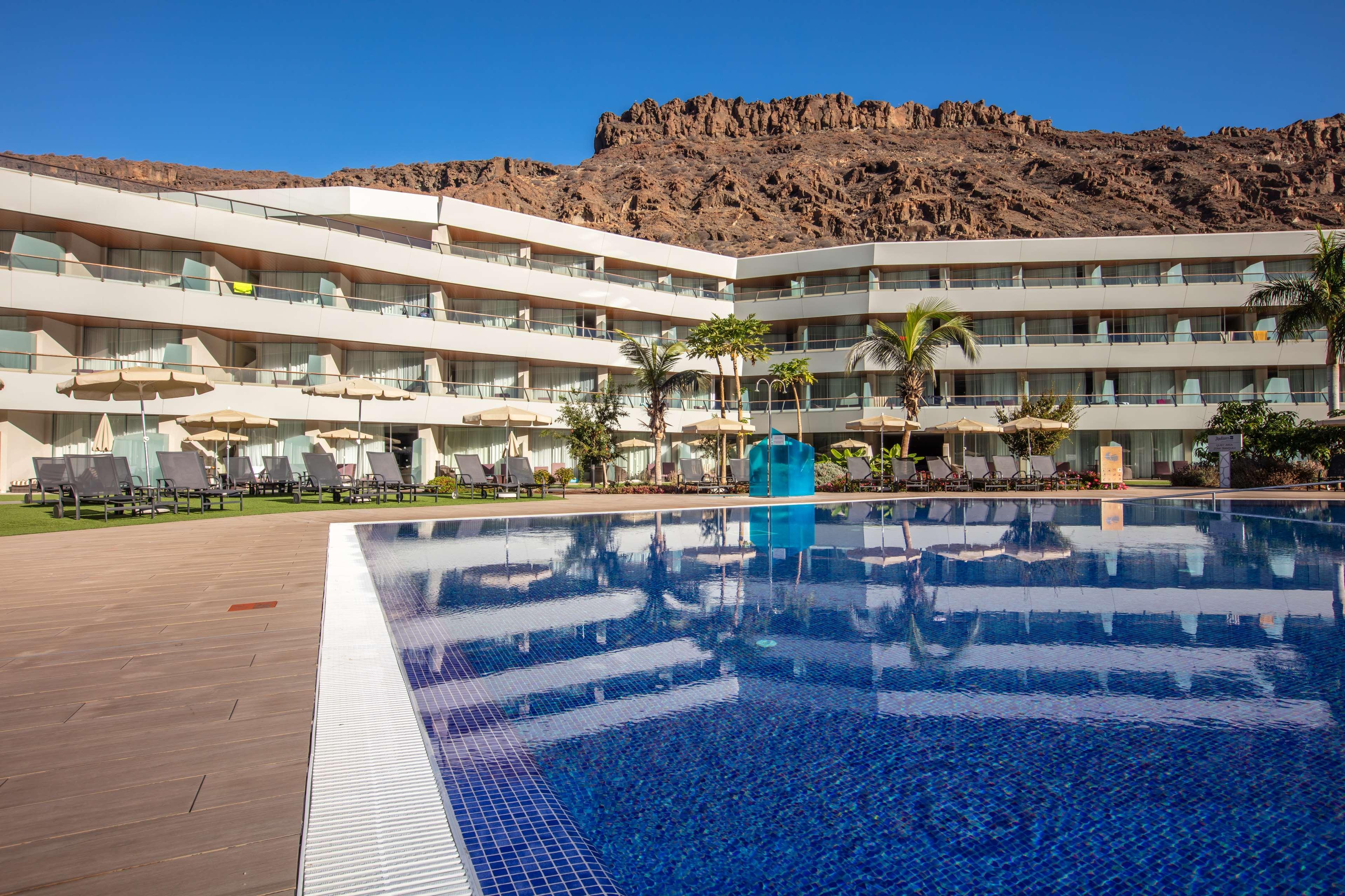 Radisson Blu & Spa, Gran Canaria Mogan Hotel 5*