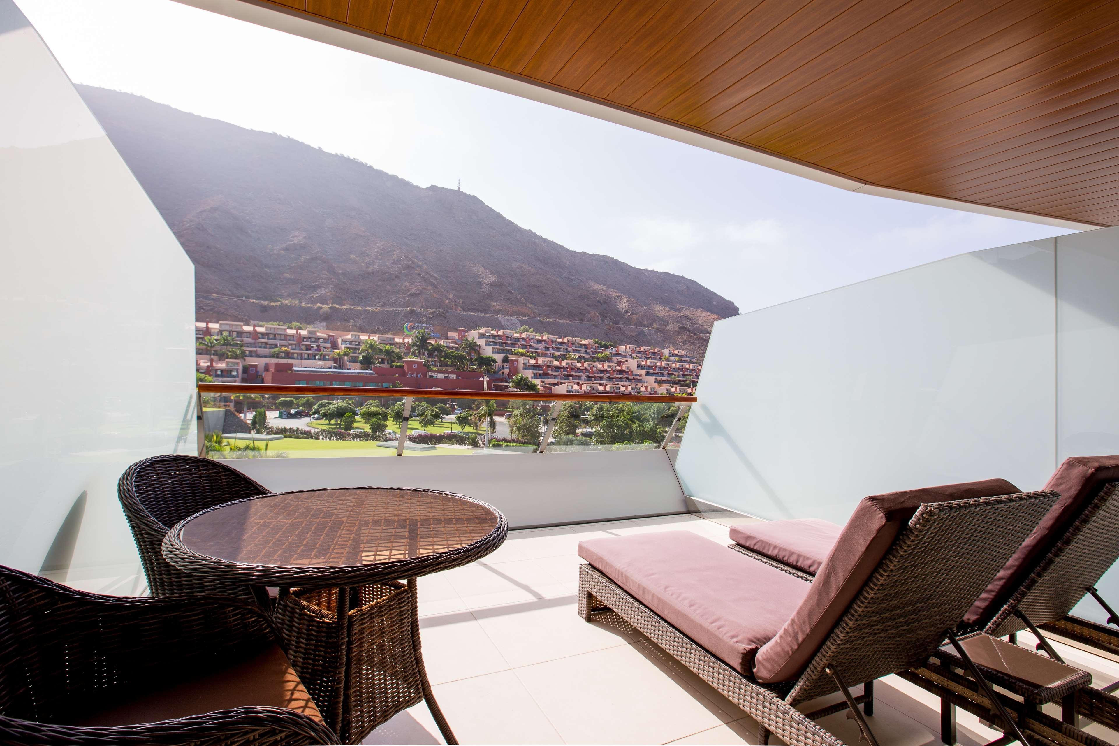 Radisson Blu & Spa, Gran Canaria Mogan Hotel 5*