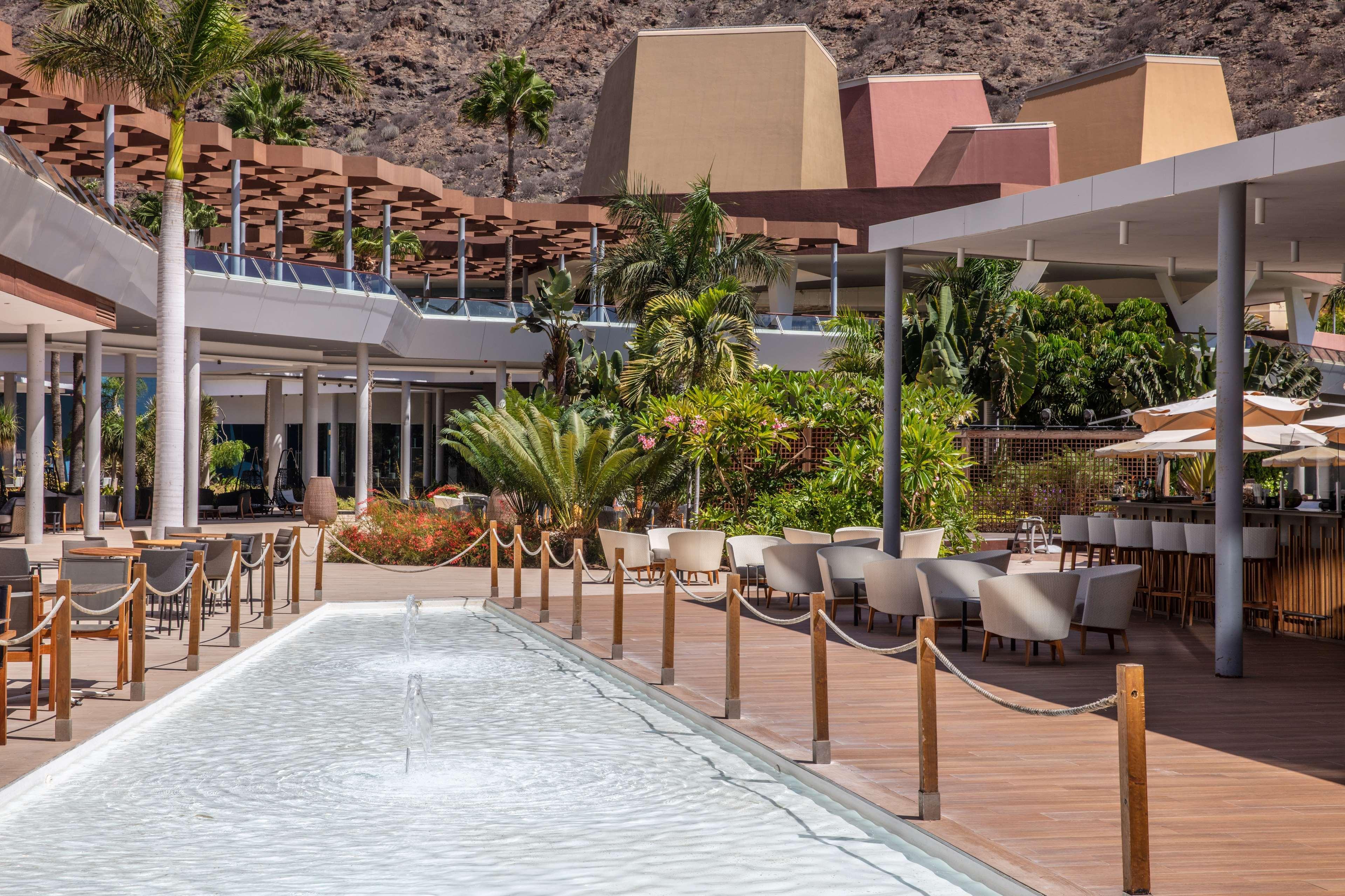Radisson Blu & Spa, Gran Canaria Mogan Hotel 5*