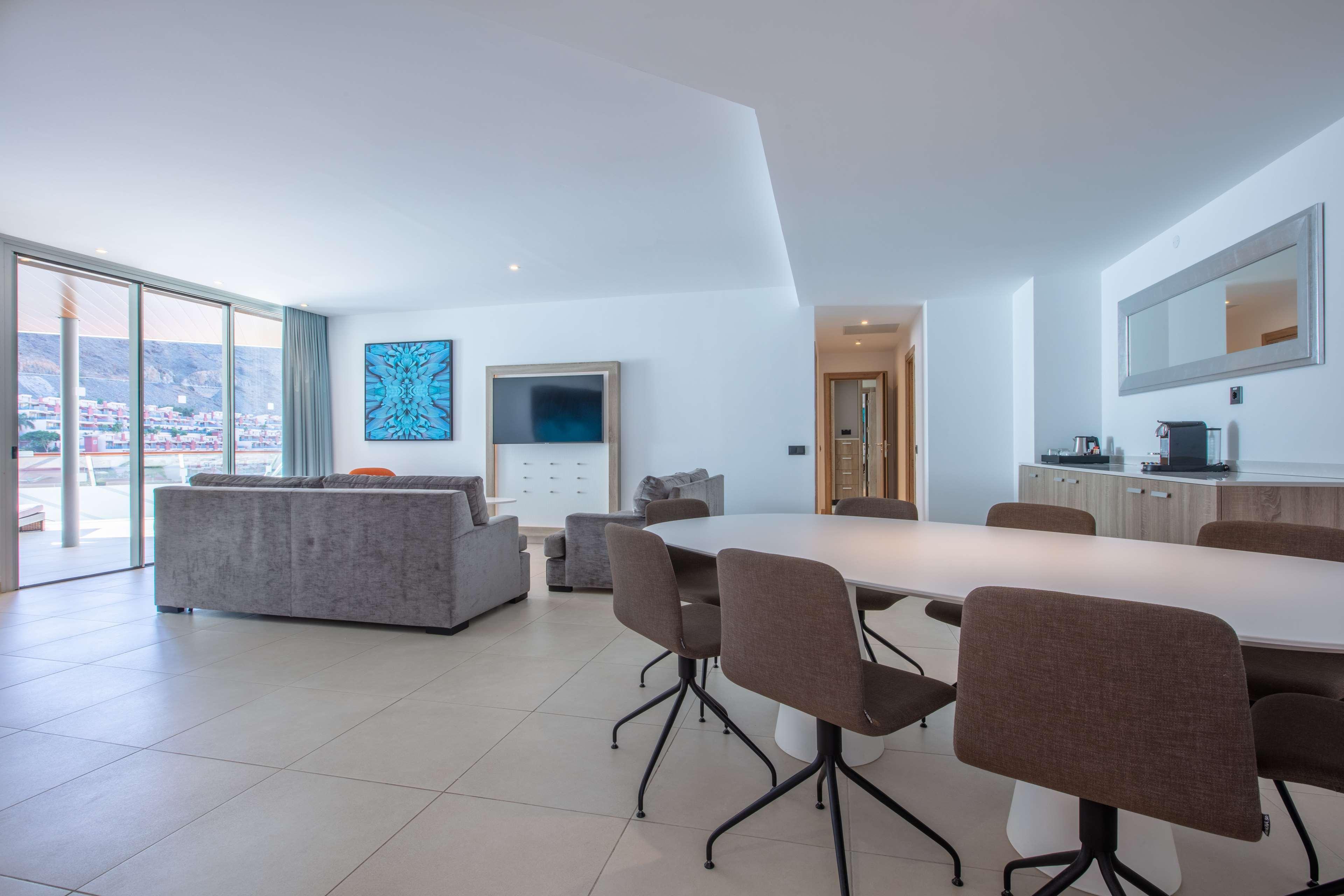 Radisson Blu & Spa, Gran Canaria Mogan Hotel 5*