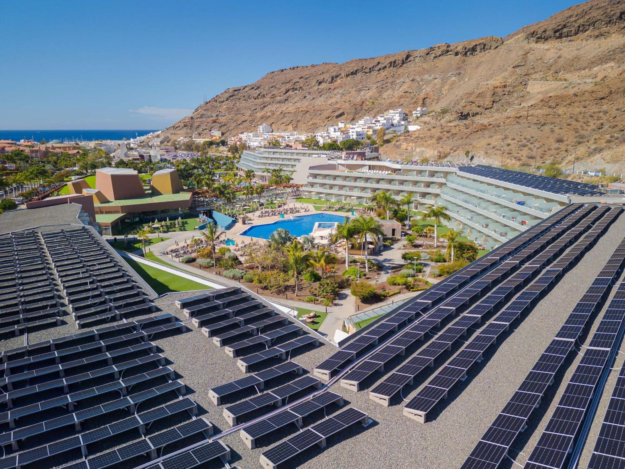 Radisson Blu & Spa, Gran Canaria Mogan Hotel 5*